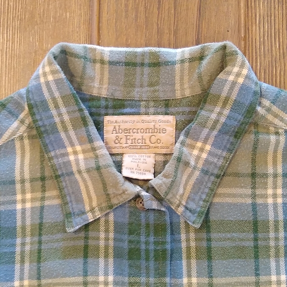 Abercrombie & Fitch Co. Plaid Flannel Shirt - Picture 4 of 6